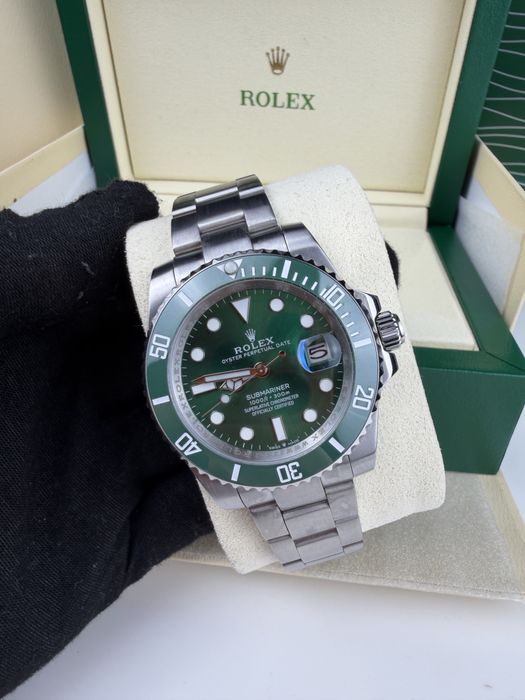 Часовник Rolex Submariner Hulk Full set