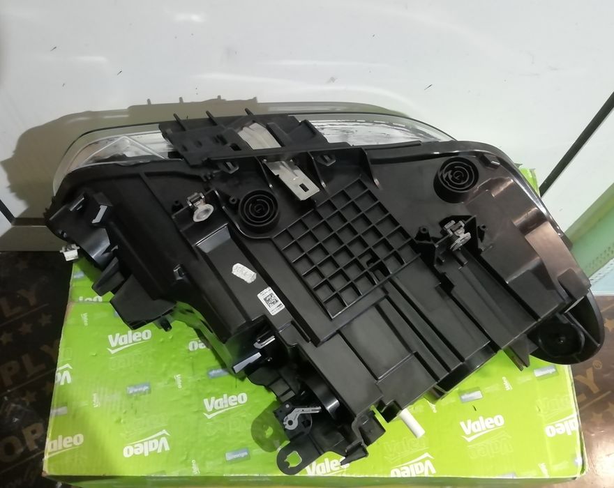 Фар Фарове за БМВ Х2 Ф39 / BMW X2 F39 BMW LED USA.