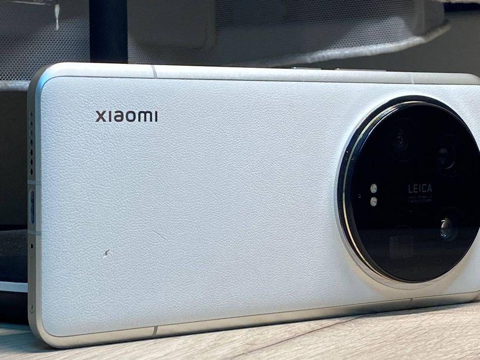 Xiaomi 14 ultra.