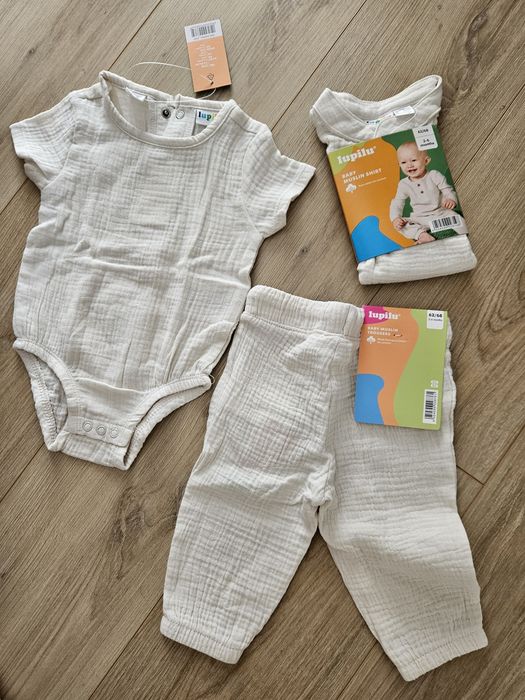 Set Lupilu muselina body + pantaloni + bluza noi 3-6 luni