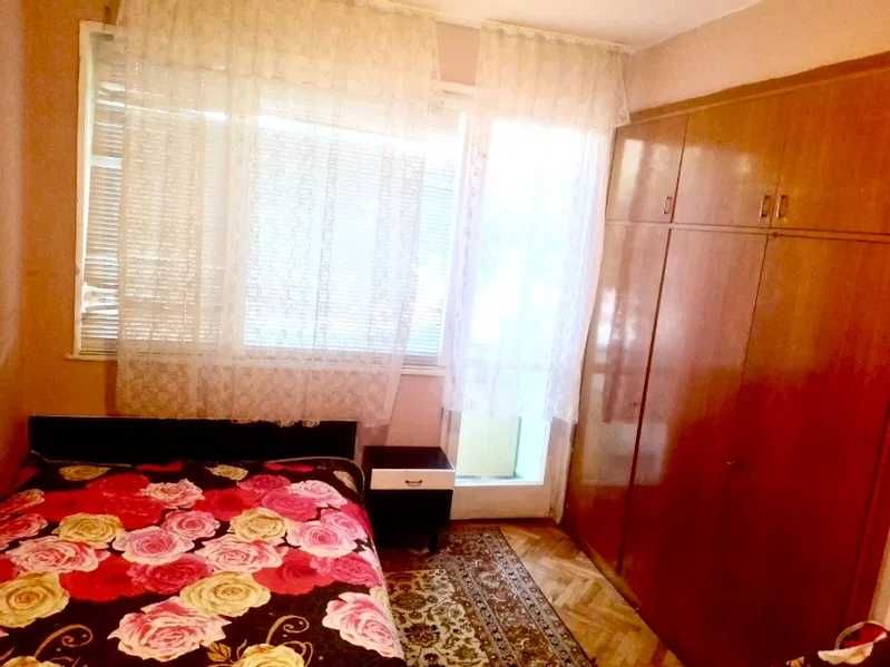 Под наем Тристаен апартамент
