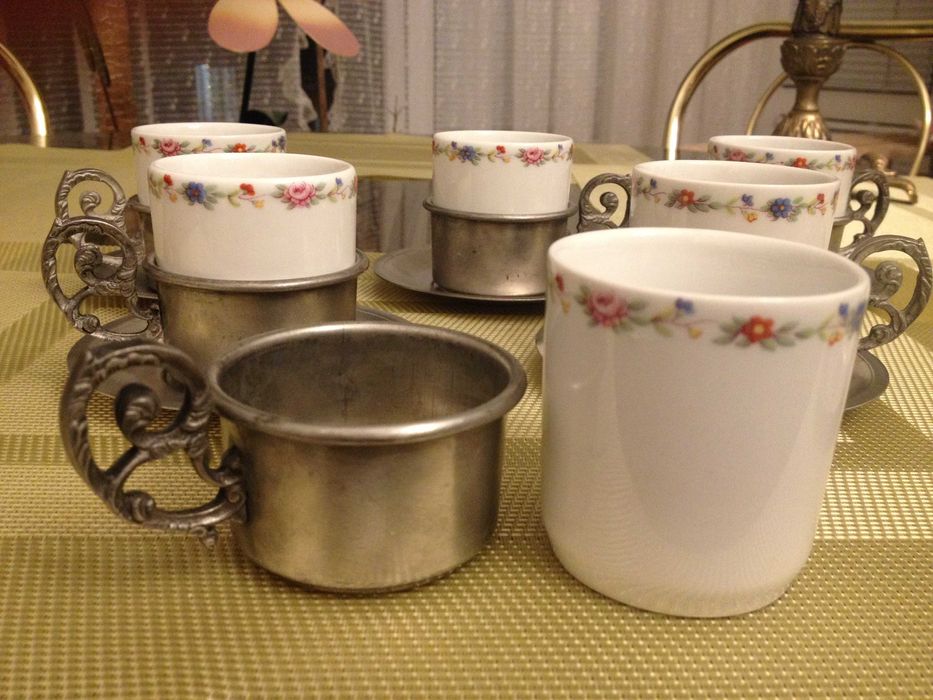 Vintage. Немски сервиз за кафе с подстакани. Чаши/халби за бира.