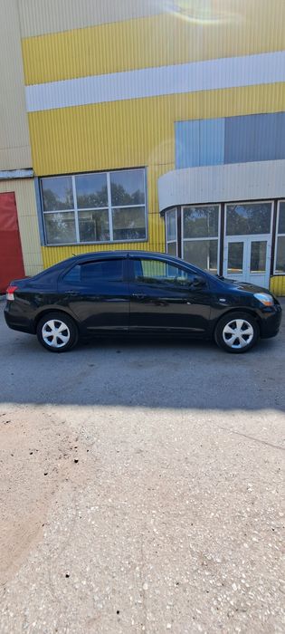 Тойота Ярис 2007г