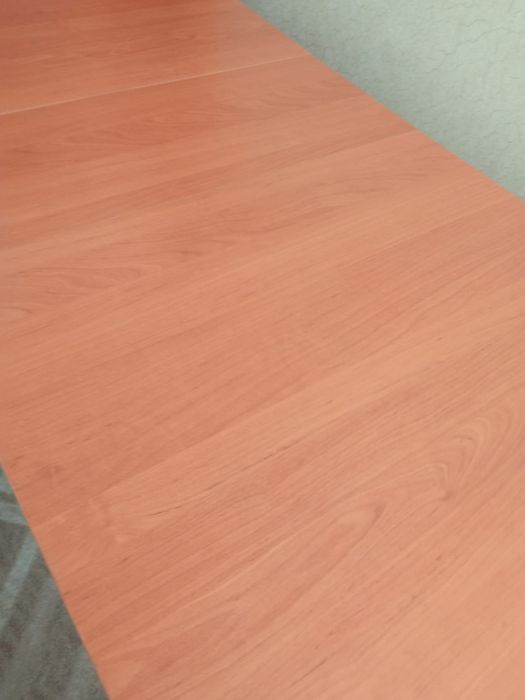 Стол книжка.Новый