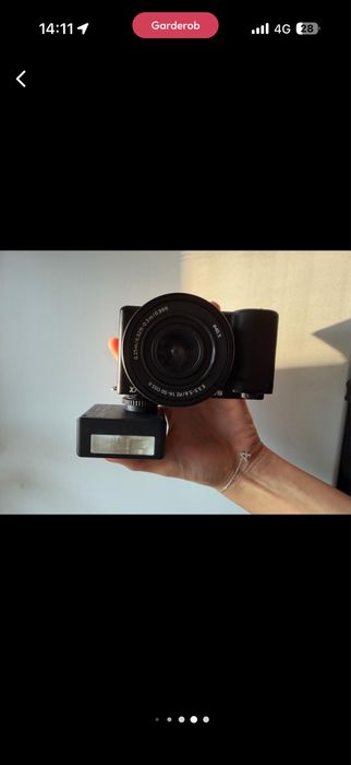 Sony zv e-10  + вспышка с чехлом в комплекте