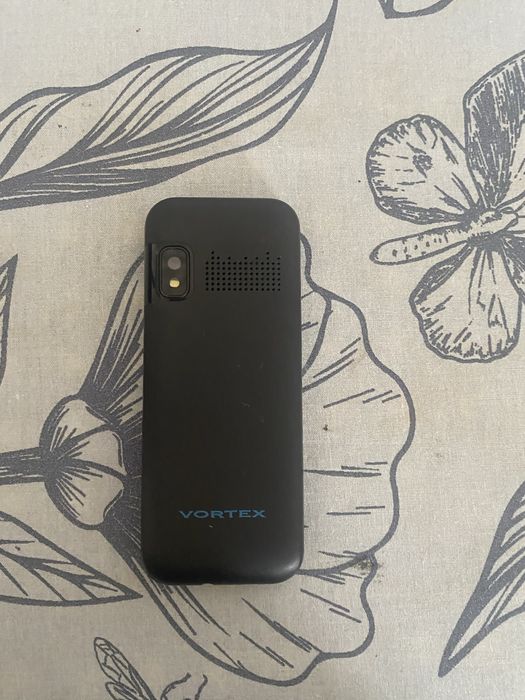 Сотовый телефон Vortex V300