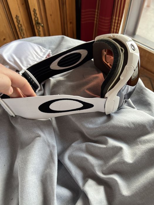 Oakley Airbrake XL 2 lentile snowboard ski goggles