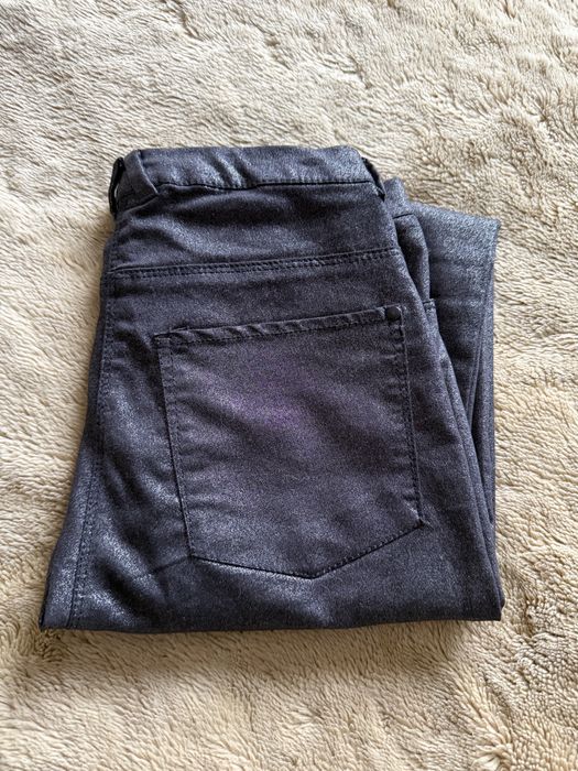 Pantaloni H&M, mărimea 36 – eleganți, croi drept, talie medie