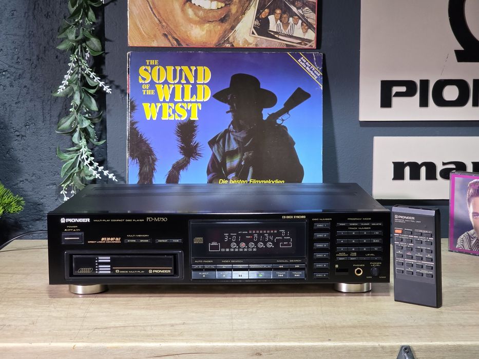 Cd player PIONEER PD-M730, magazie 6 disc, telecomanda,  impecabil