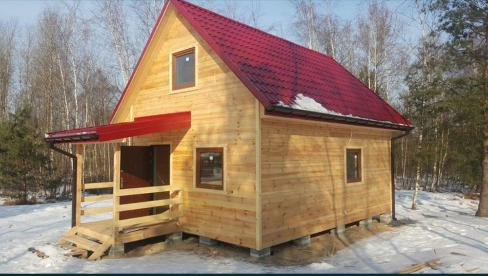 Vând cabana din lemn cu structură de lemn