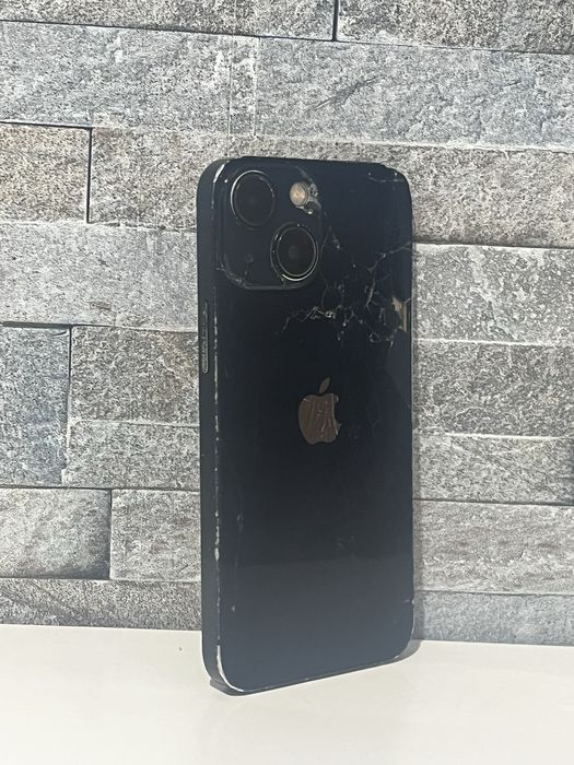 Iphone 13 mini.