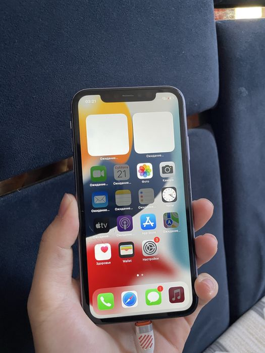 iPhone 11 в хорошем состоянии