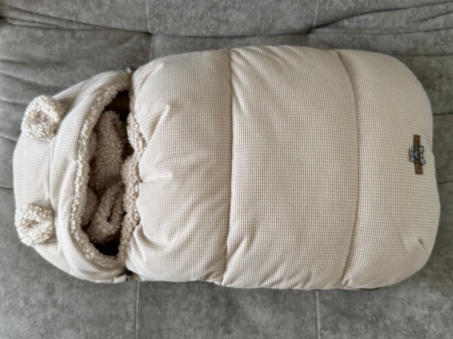 Продам конверт на выписку