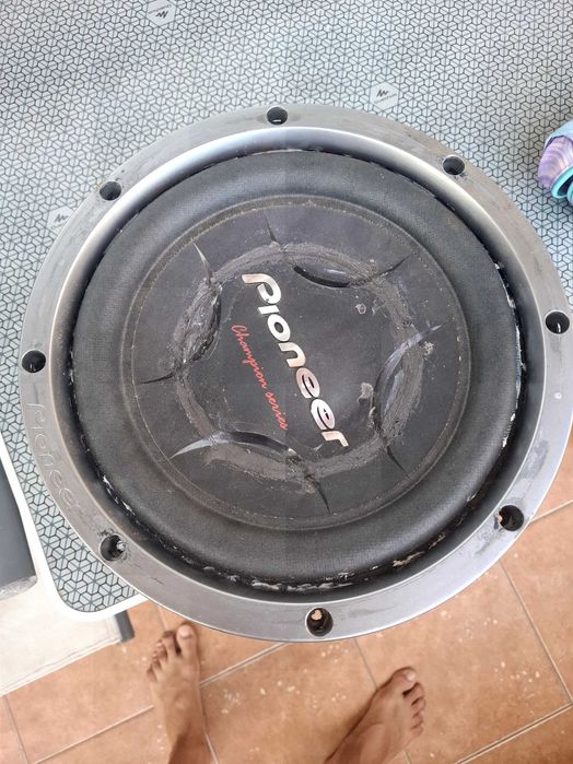 Pioneer  TS-W307D4 12" 1200W Dual 4-Ohm Subwoofer