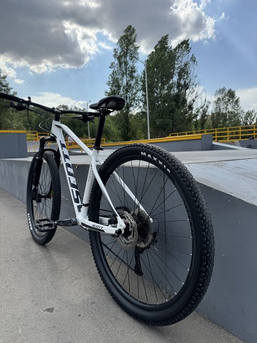 Продам велосипед Scott Aspect 930