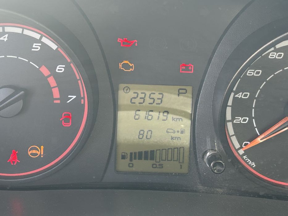 Ваз (Lada] Kalina 2013 год