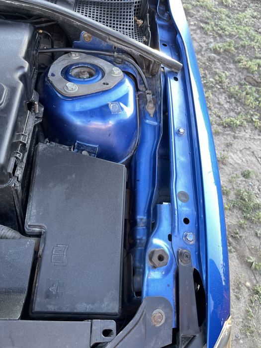Продам Mazda Axela, 2004года