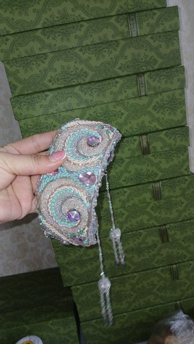 Диадема налычный,