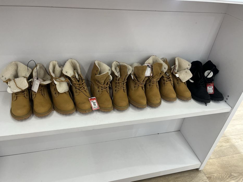 аяқ киімдер 3990тг ден