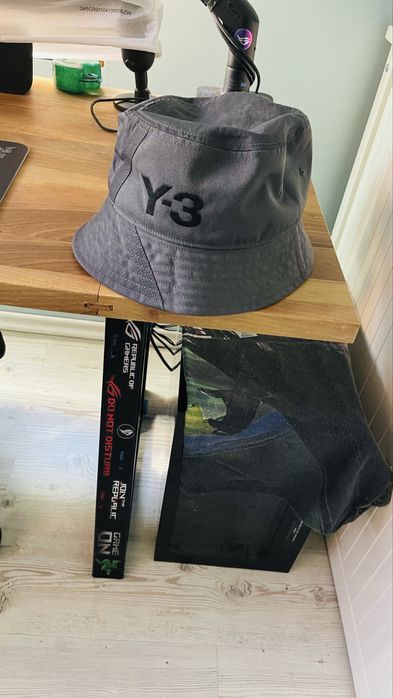 Y-3 Yohji Yamamoto Adidas - Шапка с периферия,
