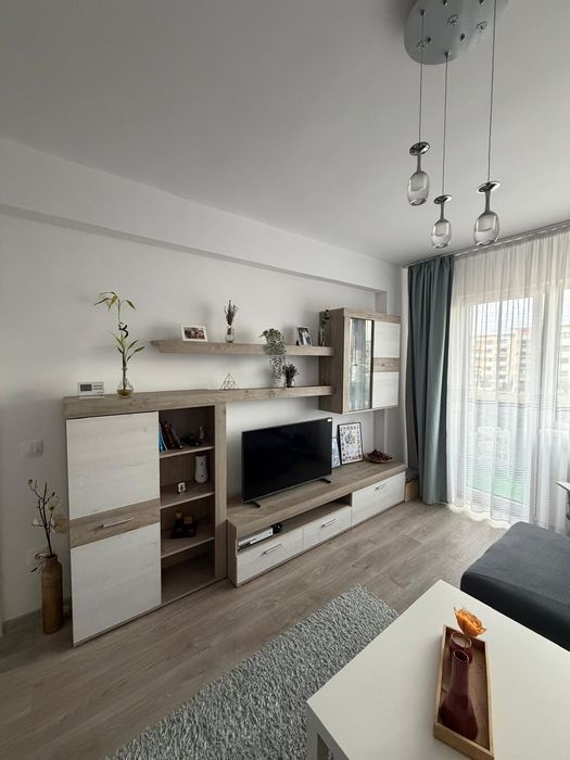 Vand apartament 2 camere
