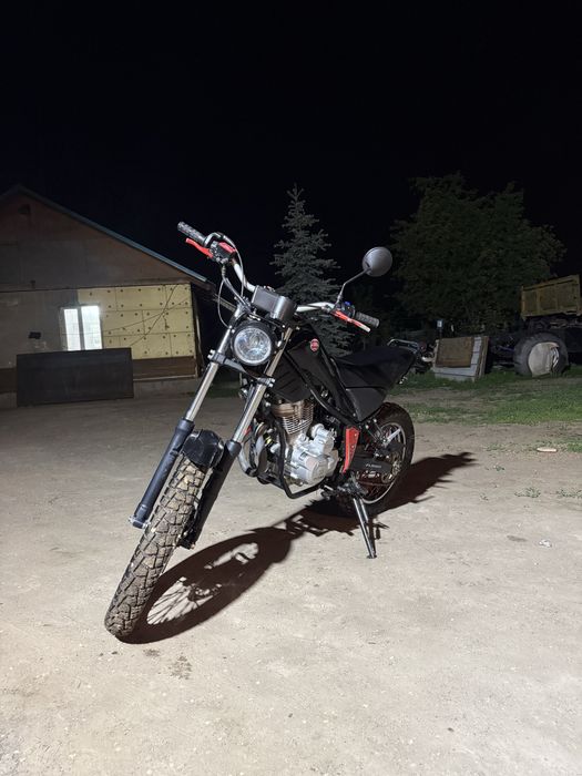 Продаётся мотоцикл 125куб
