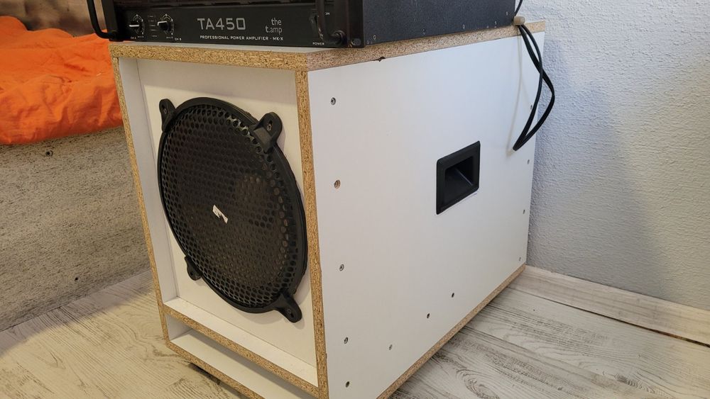 Стерео уредба плюс буфер