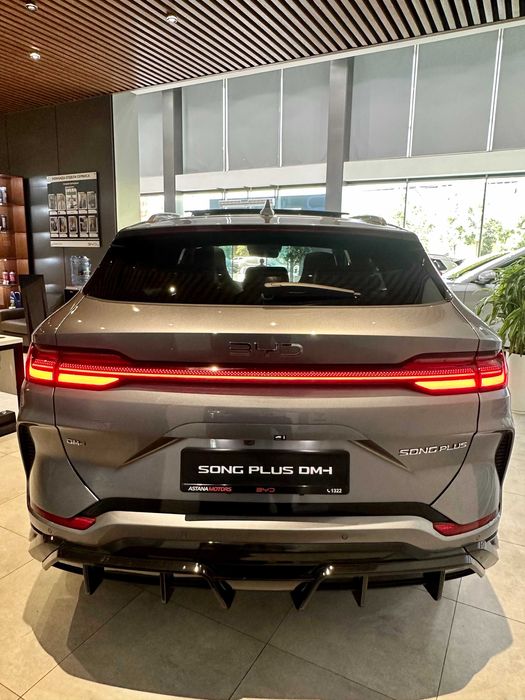 BYD Song Plus Champion 150 km Flagship Yakkasaroy