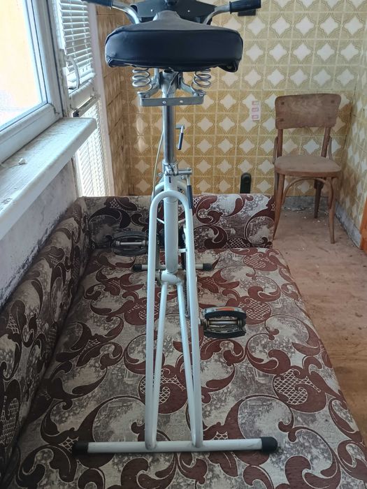 Балкан S Ретро Велоергометър, български винтидж фитнес уред