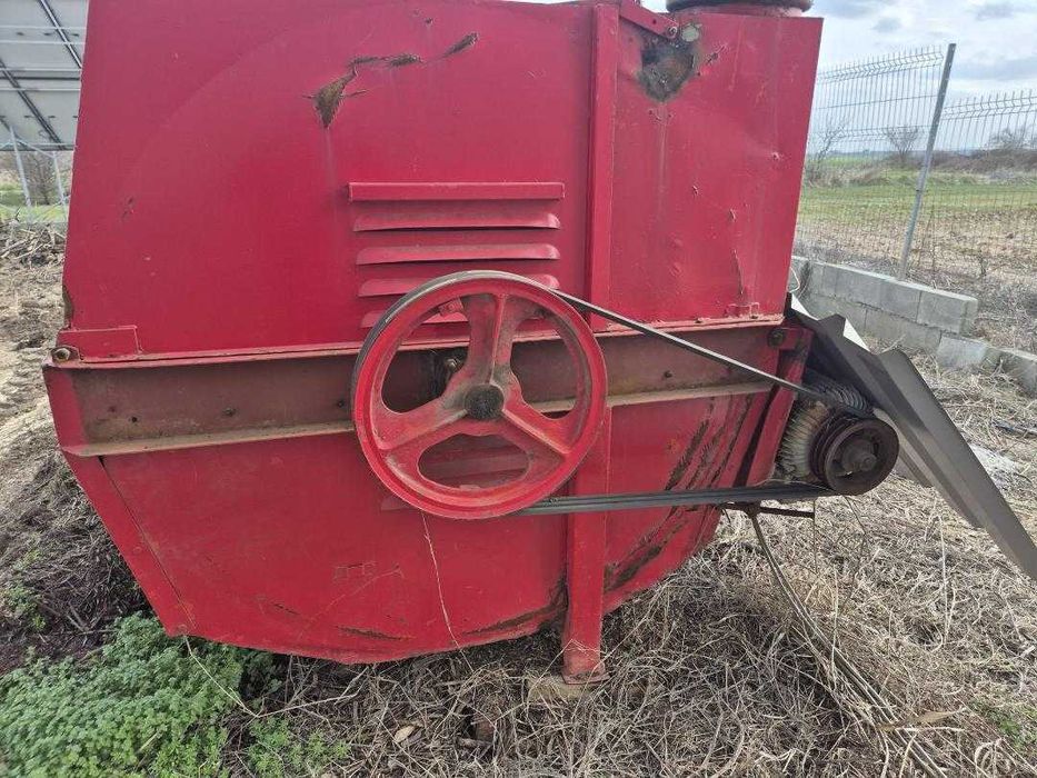 Tocator paie si crengi