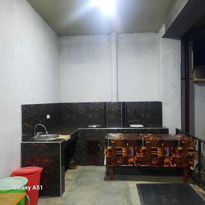 Oq tosh Dacha (  bez makler  ) Oilaviy ijaraga beriladi