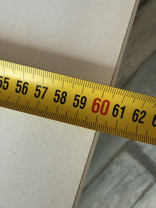 Масивни голямо Бюро