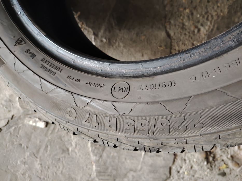 225/55 R17 C Continental VancoWinter M+S DOT 4823