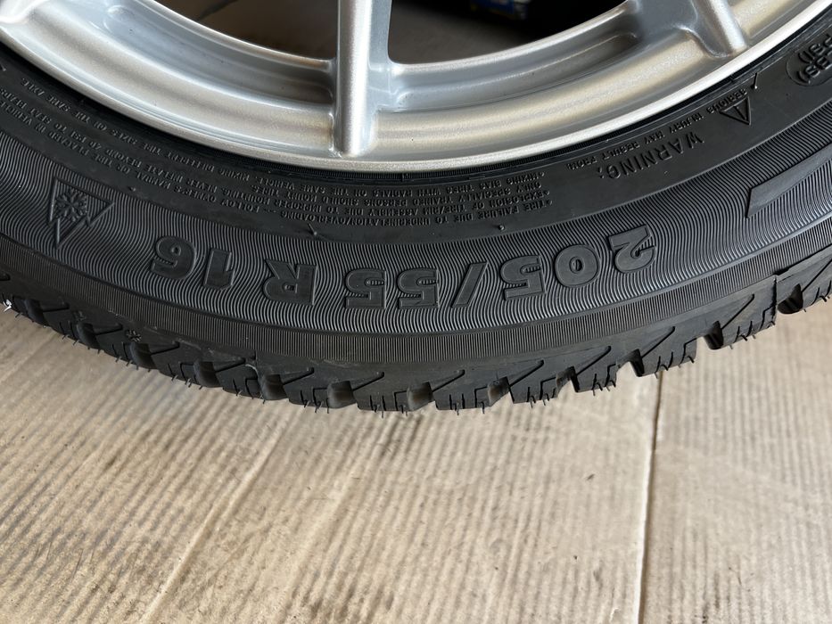 Jante NOI Mercedes A , B , C , CLA class 16 inch’ A2044015702 + anvel NOI 205/55/16 Michelin Alpin !