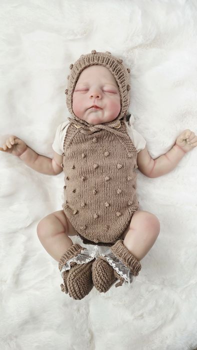 Set Cadou Bebe 0-3 luni - Tricotat Manual - Ideal Ședință Foto