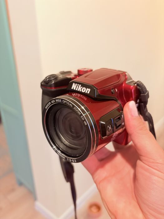 Aparat Foto Nikon Coolpix B500 Husa originala inclusa,  Card SD Cablu de Date.