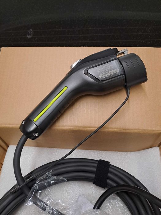 Зарядна станция тип 1