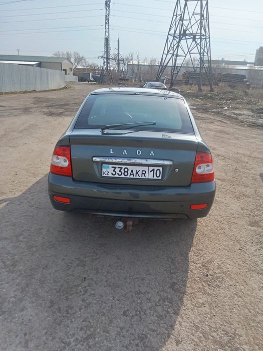 Продам приора люкс 1.7млн