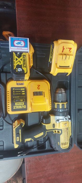 Продам шуруповерт