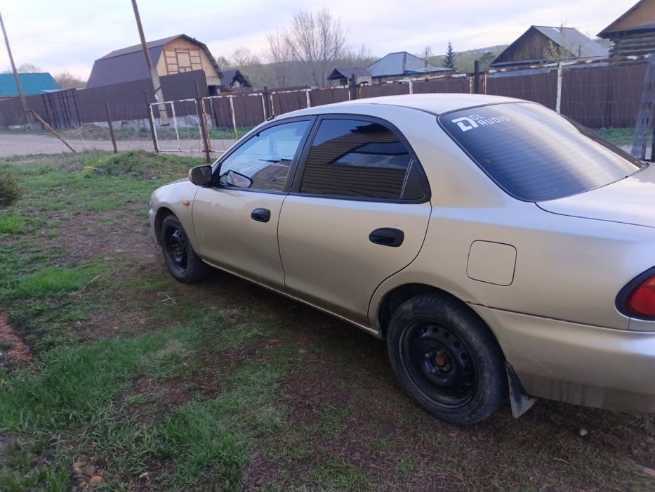 Mazda 323 V BA 1996