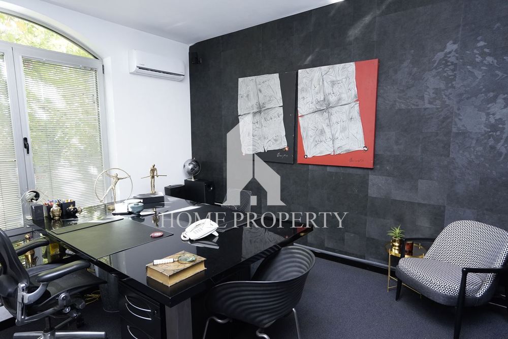 Дава се под наем Офис в София, Център - 100 кв.м за 1600 € - Снимка #3