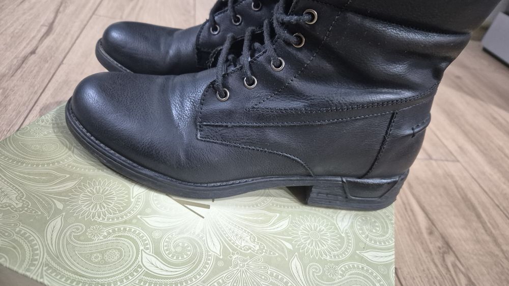 Дамски боти от ССС