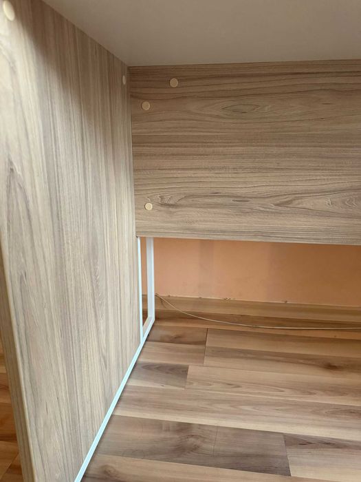 Бюро XORA от Aiko - бял плот/светъл бряст