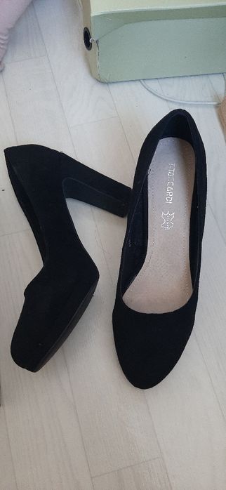 Женская обувь состояние хорошее