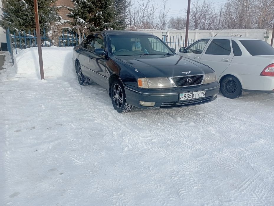 Тойота Авалон 1998 года