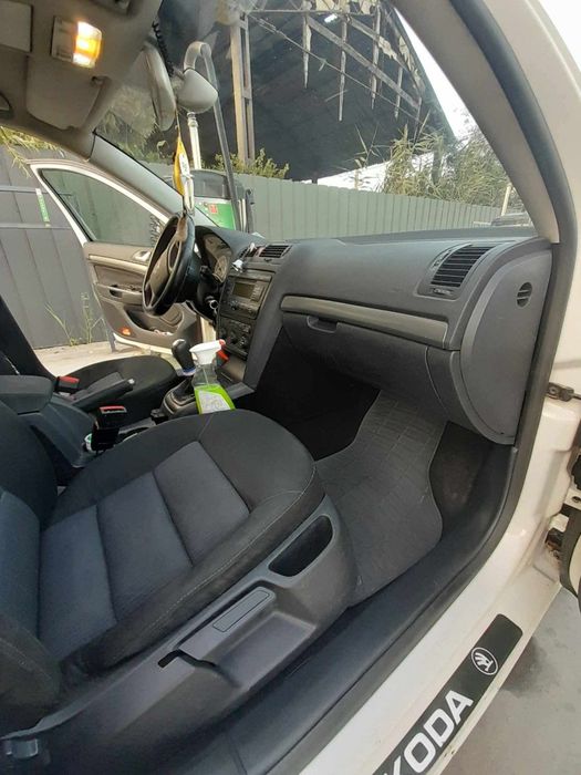 SKODA Octavia 2008 — imagine 2