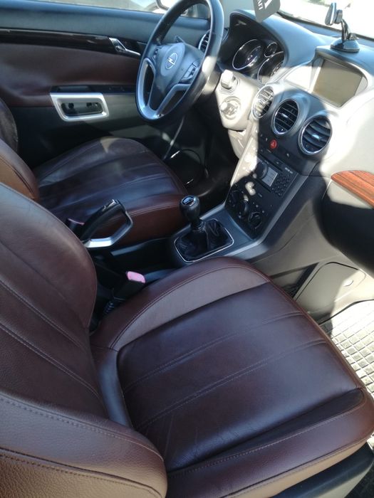 Vând Opel Antara