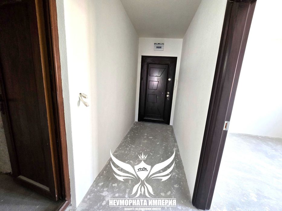 Продавам нов тристаен 81кв.м. на трети етаж в гр.Асеновград, квартал Баба Тонка
