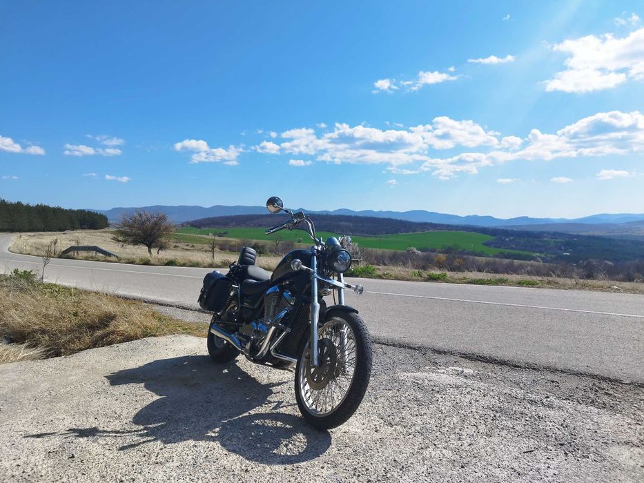 Suzuki VS800 Intruder