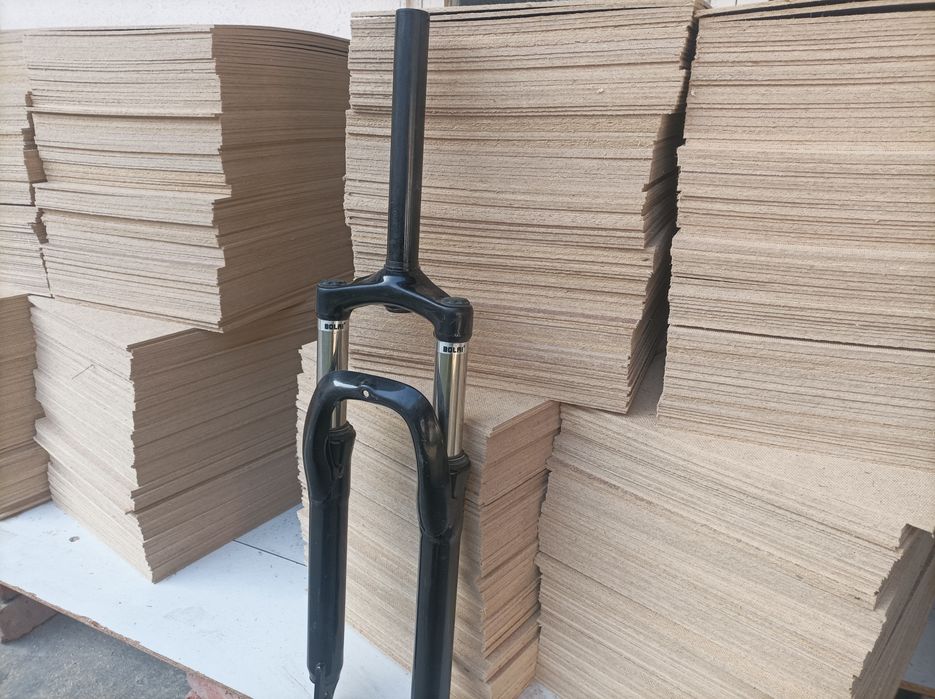 Продам велосипед gorny  amartizator размер 24-26